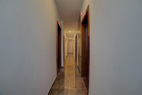 Royal Imperio By OYO Rooms