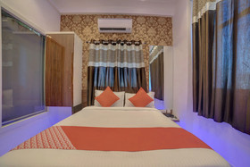 Royal Imperio By OYO Rooms