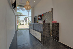 Royal Imperio By OYO Rooms