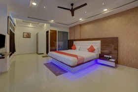 Royal Imperio By OYO Rooms
