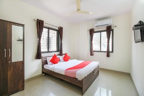 Royal Orbit Blue by OYO Rooms