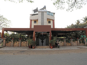 Shree Yash Hotel by OYO Rooms