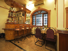 Shree Yash Hotel by OYO Rooms