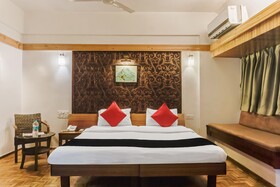 Treebo Trend Sahara by OYO Rooms