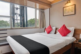 Treebo Trend Sahara by OYO Rooms