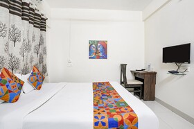 Vardhan House Ii by FabHotel