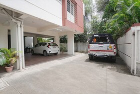 Vardhan House Ii by FabHotel