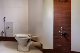 Abhiraj Lodge by OYO Rooms