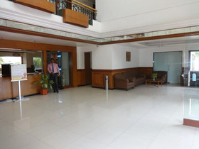 Hotel Maharaja Regency