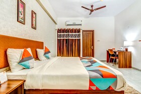 Classio Suites by FabHotel