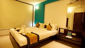 Hotel Golden View