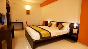 Hotel Golden View