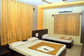 Hotel Sai Kamal