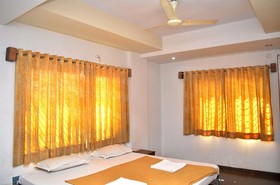 Hotel Sai Kamal