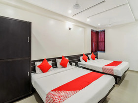 Hotel Shri Govind