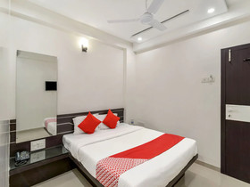 Hotel Shri Govind