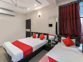 Hotel Shri Govind