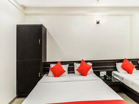 Hotel Shri Govind