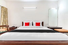 Shri Saibaba Satsang Mandal by OYO Rooms