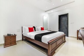 Shri Saibaba Satsang Mandal by OYO Rooms