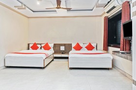 Suraj Residency by OYO Rooms