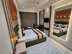 Hotel Sonesta Suites