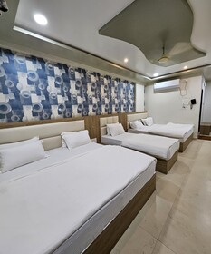 Annapurna Executive