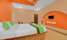 Treebo Trip Navratna