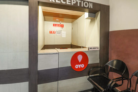 Hotel Golden Peak by OYO