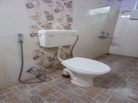 Live Inn Guest House by OYO Rooms