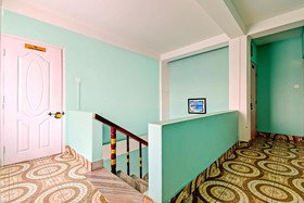 Meera Holiday Villa by OYO Rooms