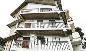 Nirvana Guest House by Treebo