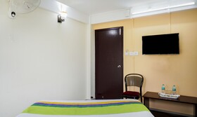 Nirvana Guest House by Treebo