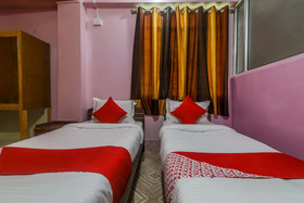 OYO 18330 Stay At Jo's Guest House
