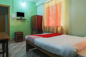 OYO 18330 Stay At Jo's Guest House
