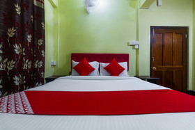 OYO 18330 Stay At Jo's Guest House