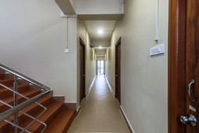 OYO 18670 Sanctum Guest House