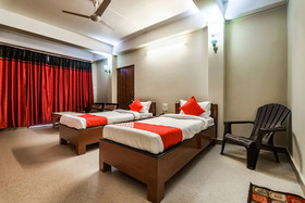 OYO 18670 Sanctum Guest House