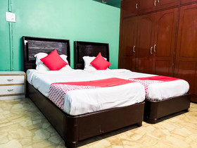 OYO 19878 Apr Guest House