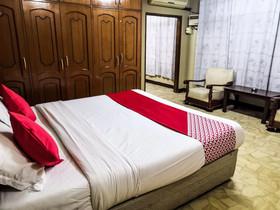 OYO 19878 Apr Guest House