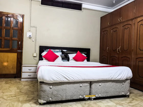 OYO 19878 Apr Guest House
