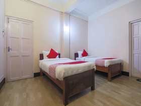 OYO 22570 Amenity Guest House
