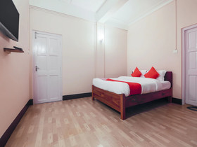 OYO 22570 Amenity Guest House