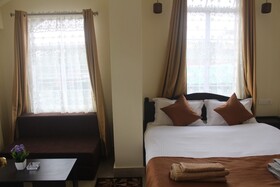 Vanagleda-A Boutique Guest House