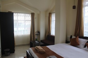 Vanagleda-A Boutique Guest House