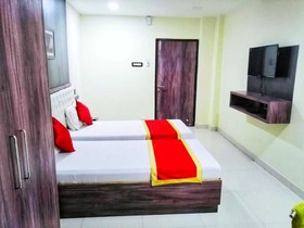 Hotel Leo Sai Palace