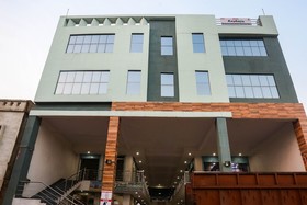 Hotel Keshmin by OYO Rooms
