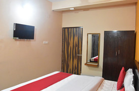 Ap Guest House By OYO Rooms