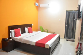 Ap Guest House By OYO Rooms