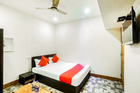 Arati Homes by OYO Rooms